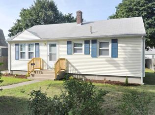 421 Chestnut St, Warwick, RI 02888