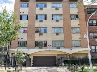 5850 N Winthrop Ave #501, Chicago, IL 60660