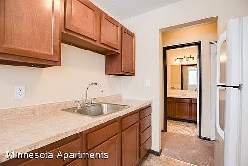 5th image of 1533 Woodbridge St #4364879
