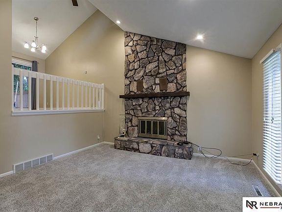 3rd image of 12849 Grant Cir