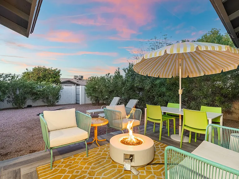 2510 E Hermosa Dr — Photo 14
