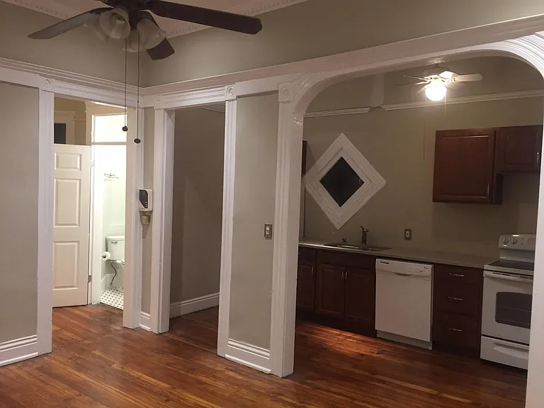 1809 Rosewood Ave #3 — Photo 3
