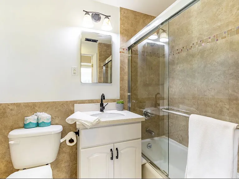 2690 Great Hwy #206 — Photo 12