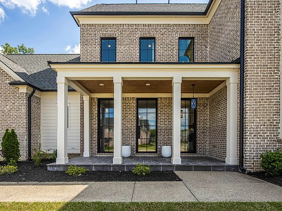 3rd image of 7069 Allelon Cir S