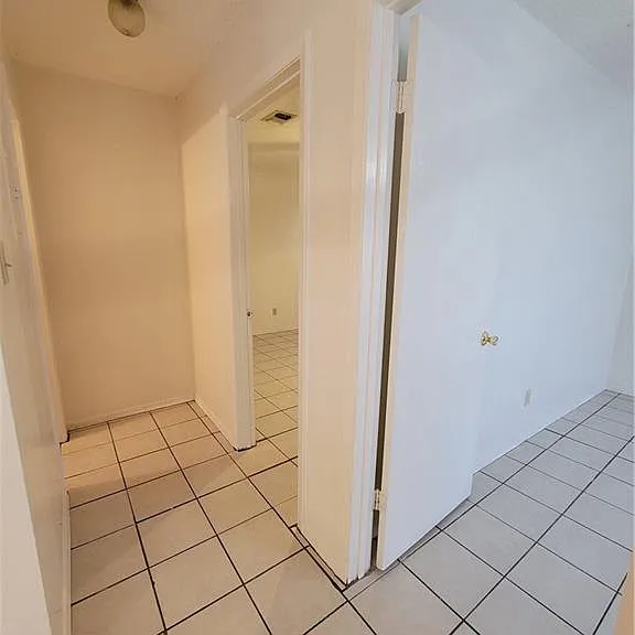 1609 Jones St #A — Photo 5