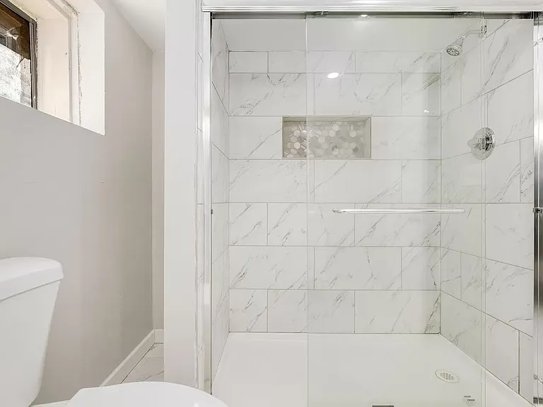 4833 W 33rd Ave — Photo 12