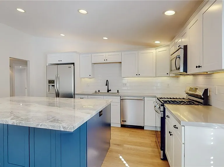 2213 Bataan Rd #B — Photo 19