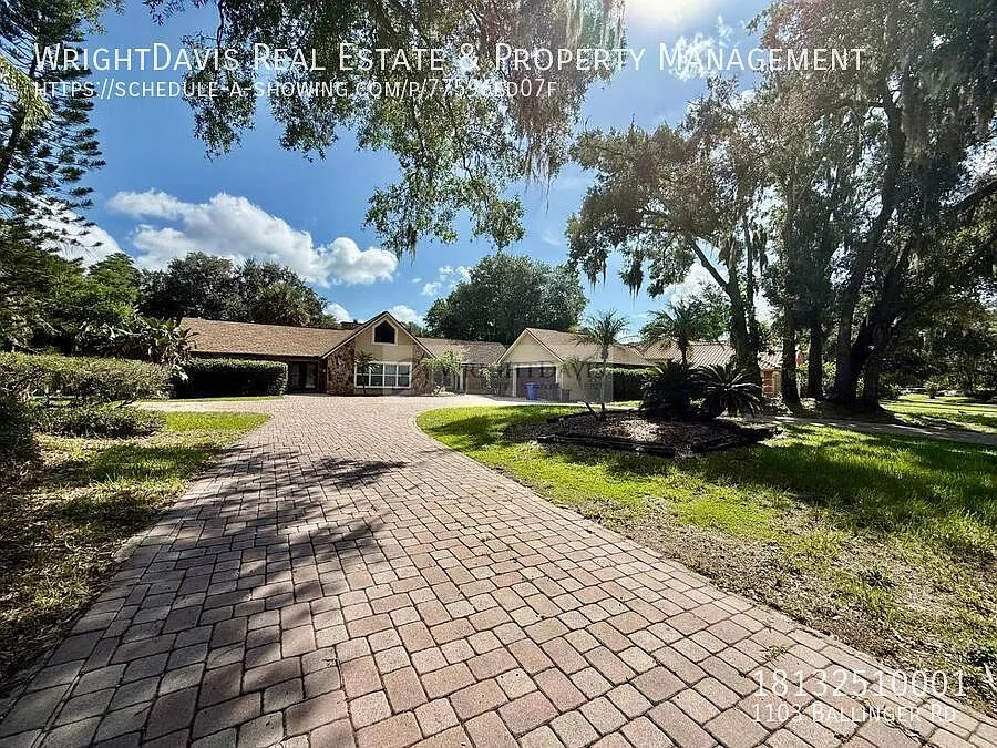 Stunning Lakefront 3/3 Home - Private Retreat — Photo 2