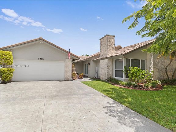 3rd image of 8485 NW 49th Dr