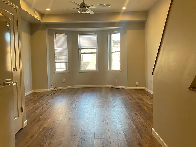 1524 W Porter St #2 — Photo 17