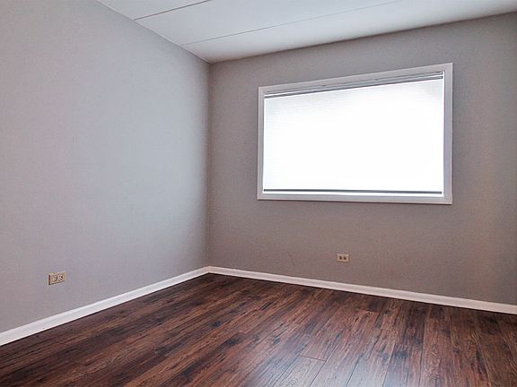421 1 Bedroom
