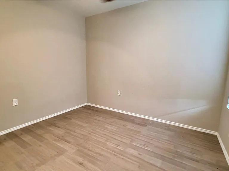 12333 Paloma Blanca Way — Photo 17