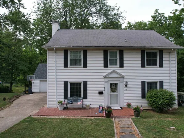 220 W Porter St, Salem, IL 62881