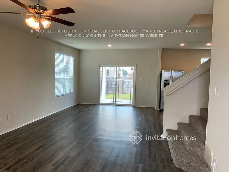 2820 Englefield Grn — Photo 4