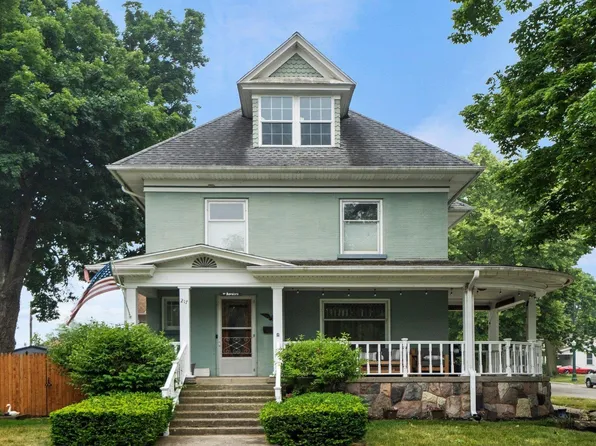 217 W Mitchell St, Kendallville, IN 46755