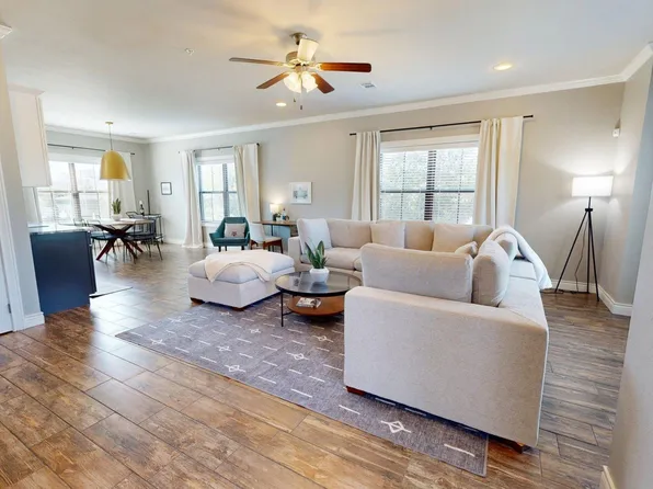 636 Clay St #Id1328091p, Bryan, TX 77801