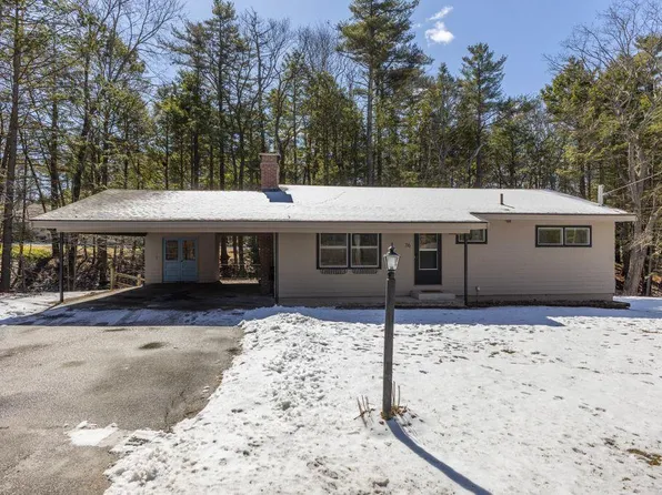 76 Johnson Road, Falmouth, ME 04105