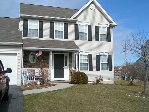 Stone facing on porch
