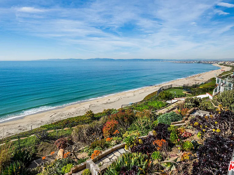 517 Paseo De La Playa — Photo 42