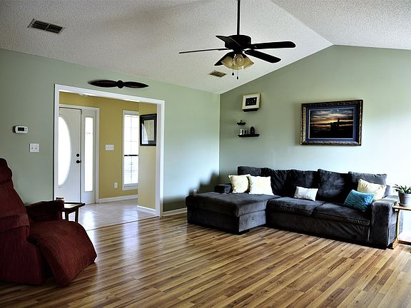 5th image of 7995 Malone Dr
