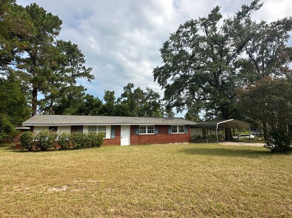 3331 Tanglewood Dr