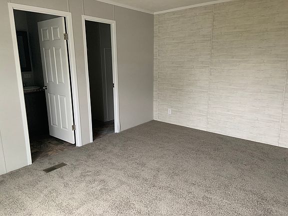 2nd image of 6455 W Markwood Ave