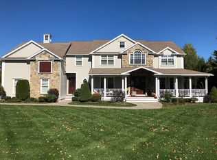 30 Pelham Island Rd, Sudbury, MA 01776