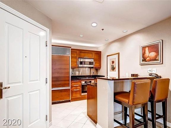 3rd image of 135 Harmon Ave #2521