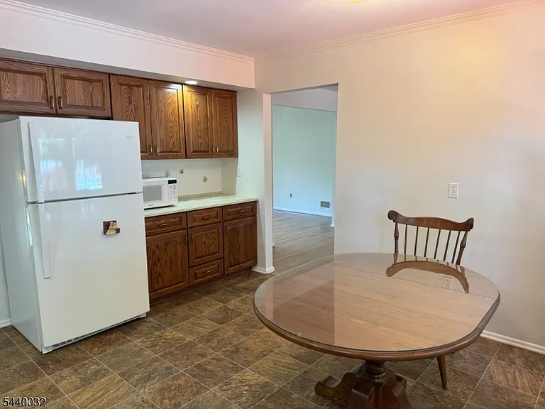 76 Cider Mill Rd — Photo 8