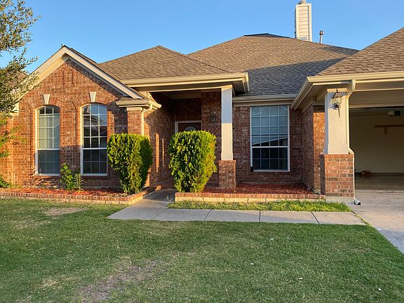 4th image of 3708 Queenswood Ct