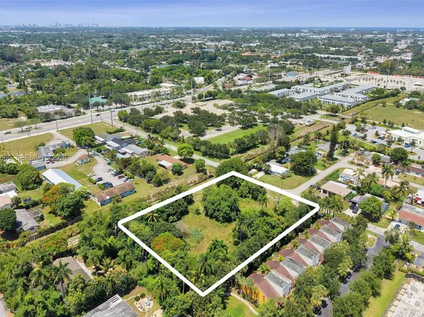 4137 Gulfstream Rd, Lake Worth, FL 33461