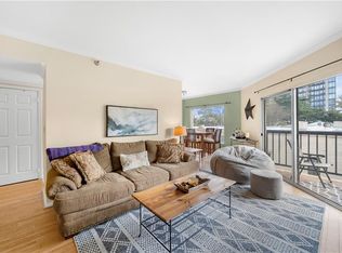 1 Biscayne Dr NW UNIT 402, Atlanta, GA 30309