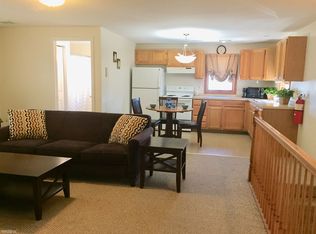 412 Main St, Dickson City, PA 18519