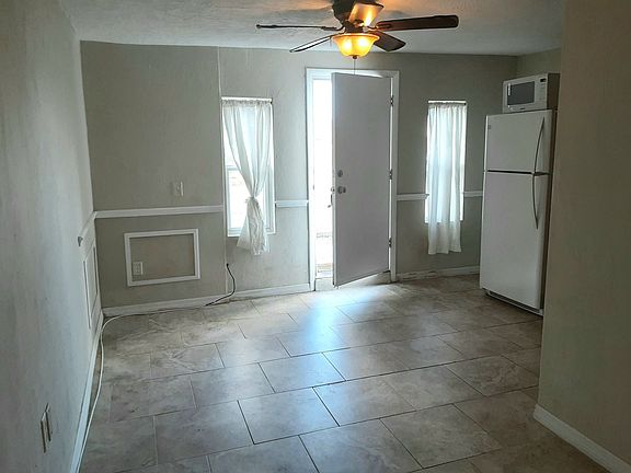 3rd image of 4104 S Atlantic Ave Unit 2