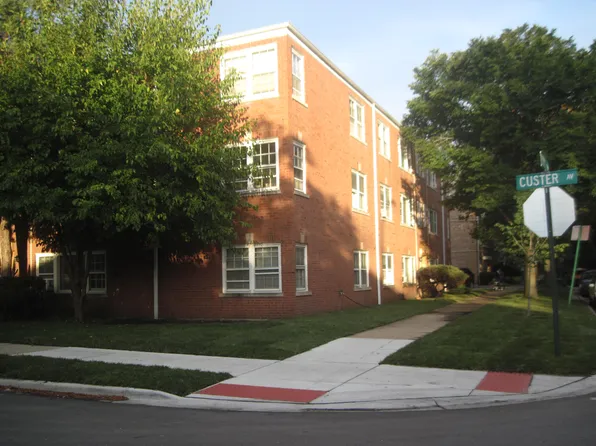 633 Hull Ter APT 1E, Evanston, IL 60202