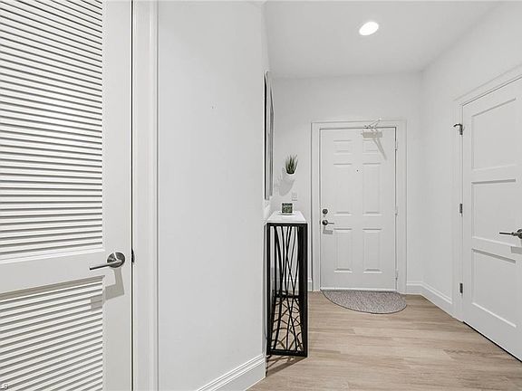 3rd image of 365 5th Ave S APT 306