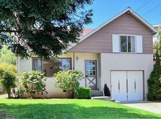 989 Lundy Ln, Los Altos, CA 94024