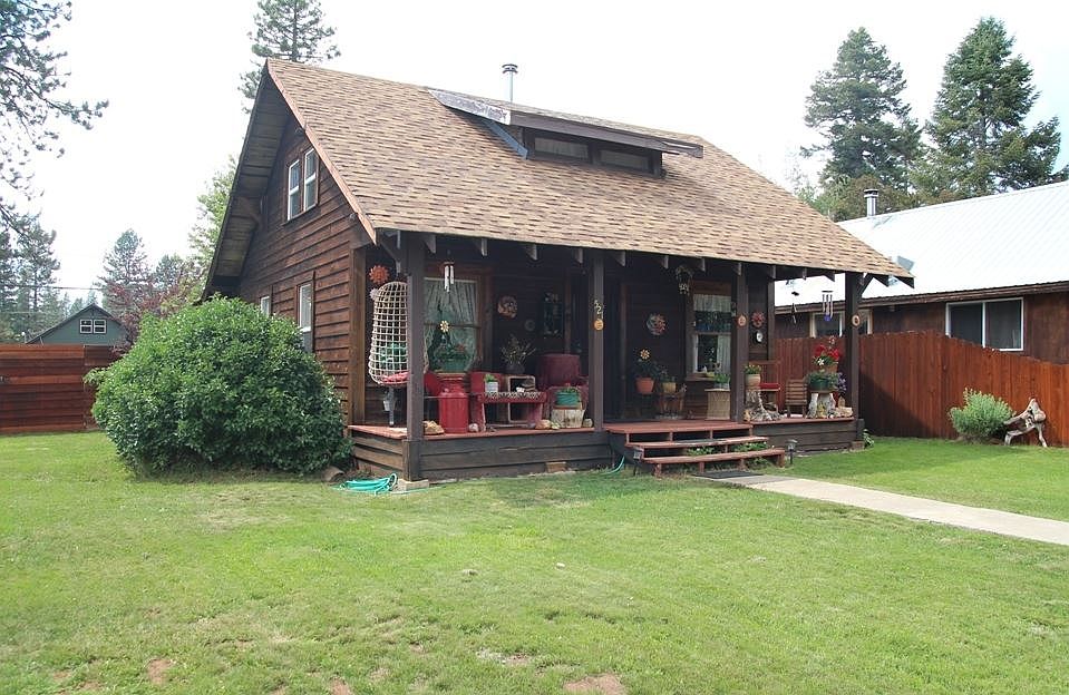 1st image of 521 Birch St