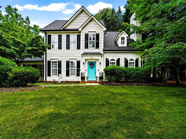 141 Leeds Ln, King, NC 27021