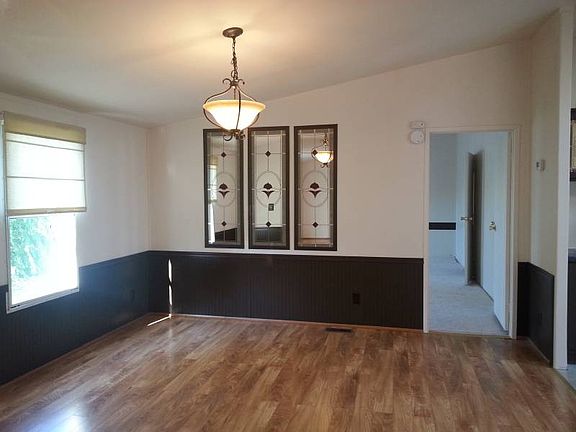 2nd image of 2615 W Nixon St