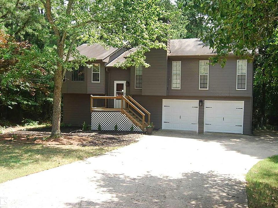1st image of 3001 Brooks Dr