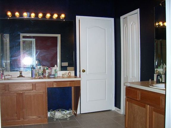 3rd image of 12308 Cedarfield Dr