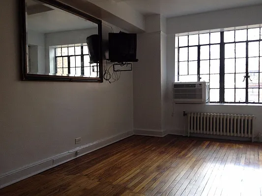 Rented by Tudor Realty | media 9