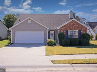 2313 Sugarleaf Trl, Hampton, GA 30228