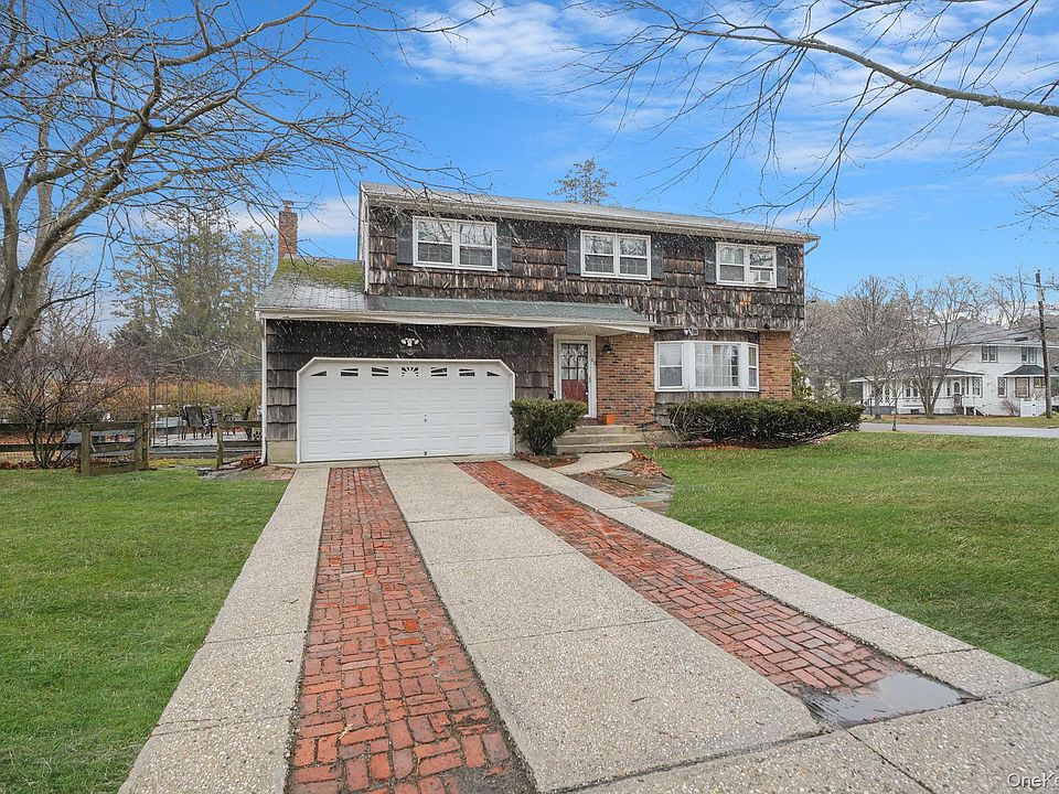 1st image of 60 Iroquois Drive