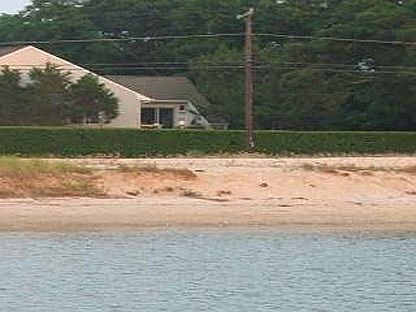 2nd image of 400 Noyac Road #A-1