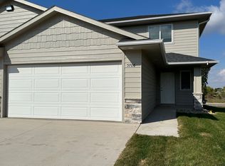 5700 E Hitching Pl #5706, Sioux Falls, SD 57110