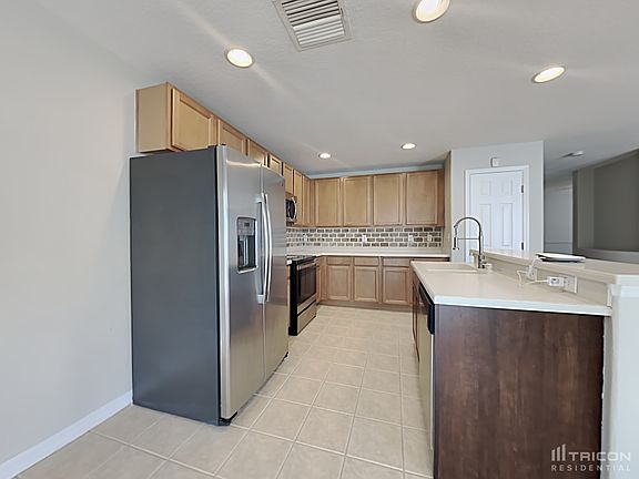 5th image of 12105 Fern Blossom Dr