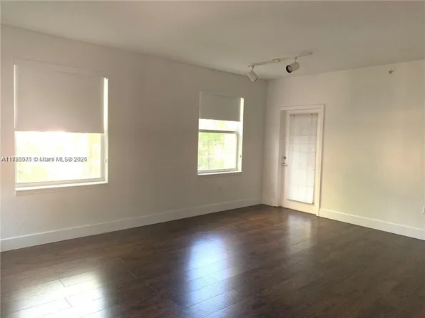 6776 W Sample Rd #6776, Pompano Beach, FL 33067