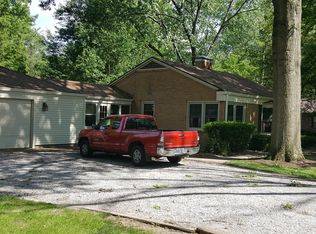 560 S Brown Ave, Terre Haute, IN 47803